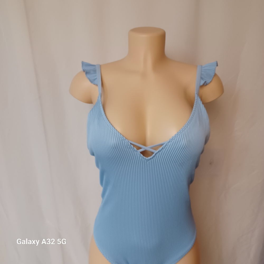 Hollister Blue Bikini Swimsuit With V-Neck and Bow Straps Size M - Picture 4 of 13